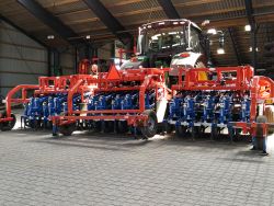 Sarcleuse Remoweed avec interaction via écran tactile intuitif