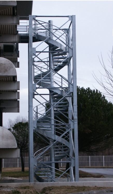 Escalier hélicoïdal Ysotube - Ysofer Esca - Passage 1UP ou 2UP - Utilisation extérieure - Finitions variées_4