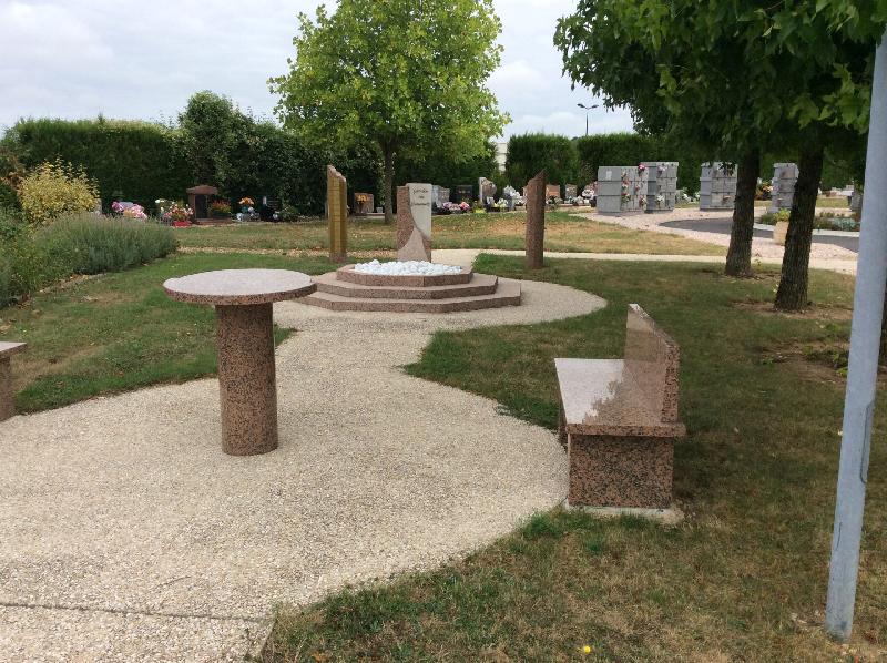 Jardins du souvenir - Espaces de dispersion sur mesure avec puisard octogonal / hexagonal_4