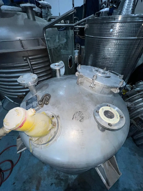 Cuve gradué en acier inoxydable 1 250 litres - référence : c13008_4