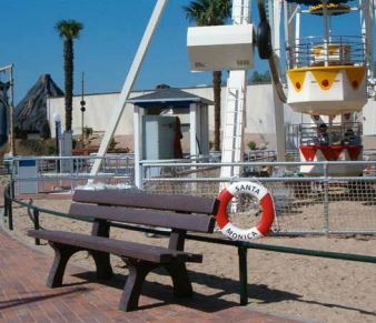 Banc public Piccadilly en matière Hanit - classique et élégant_4