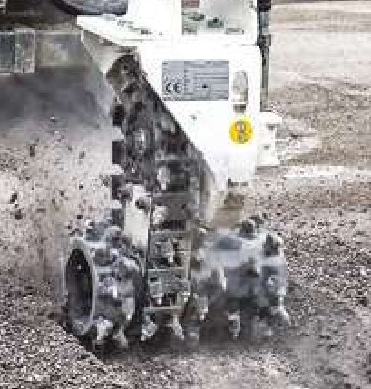 Fraise hydraulique à coupe continue pour chargeuses compactes jusqu'à 12 tonnes - TFC 600_4