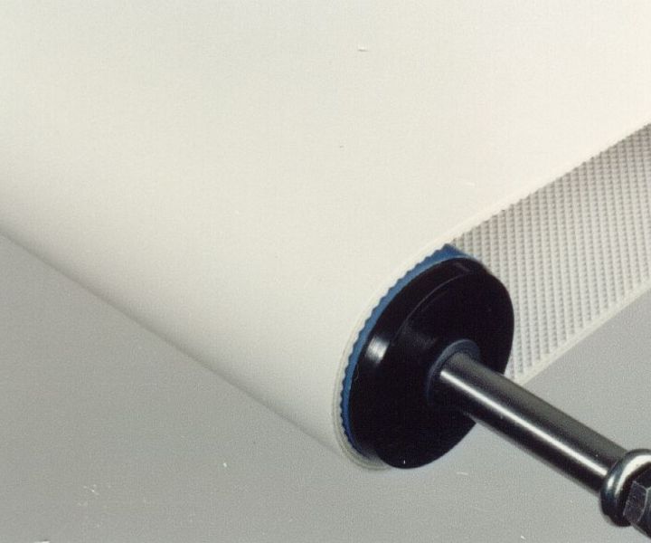 Bandes transporteuses modulaires en PVC - Märtens - avec profils trapézoïdaux et bordures ondulées_4