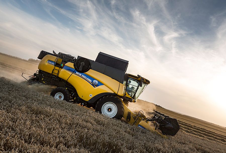 Cx8.70 tier 4b moissonneuse batteuse - new holland - trémie (l) 9500/11500_4