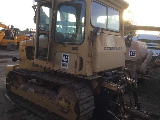 Bulldozer caterpillar d4e d'occasion_4
