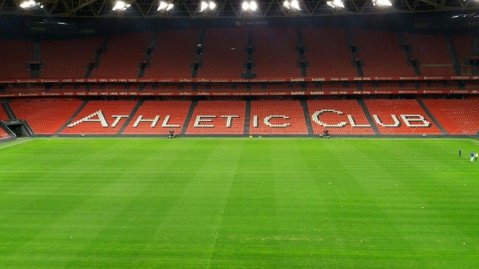 SUFA-A | Projecteur sportif adaptatif à grande puissance_4