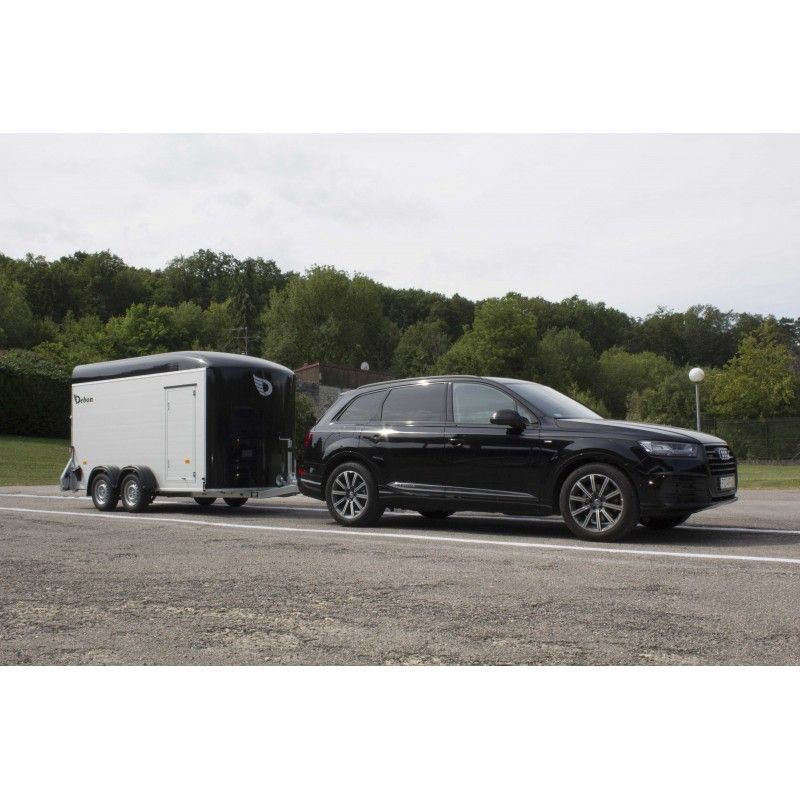 Remorque fourgon avec 6 anneaux d'arrimage intérieur