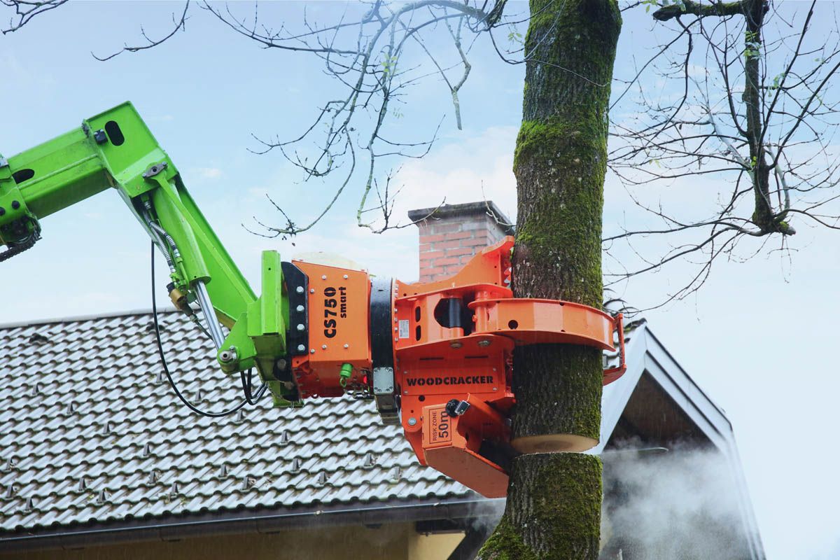 Grappin coupeur forestier Woodcracker CS Smart - diamètre de coupe 750 mm - ouverture du grappin 1280 mm - acier Hardox® ultra-robuste_4