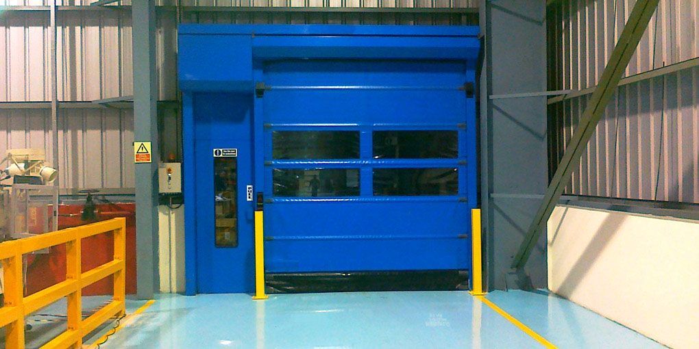 Porte rapide intérieure souple et sécurisée, adaptée aux environnements à fort trafic - ASSA ABLOY_4