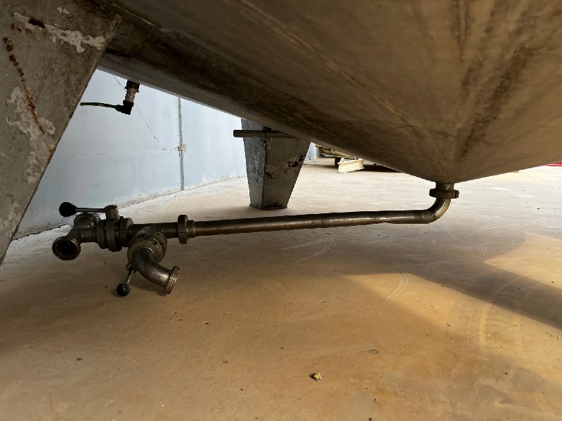 Cuve en acier inoxydable d'occasion 14 000 litres_95 - référence : e7350_4