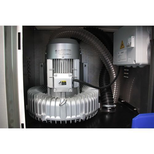 Aspirateur 2.2 kW pour stations de lavage automobiles