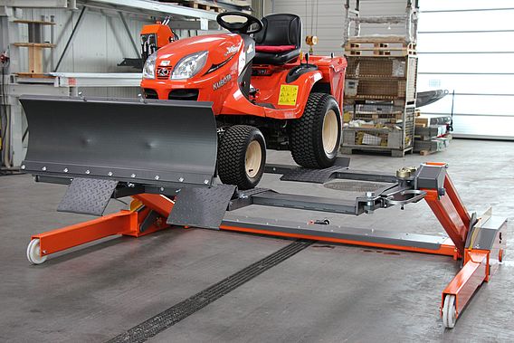 Pont élévateur mobile FA-TORO - 2,75 t / 2,3 m - électro-hydraulique, rampes d'accès et bras télescopiques_4