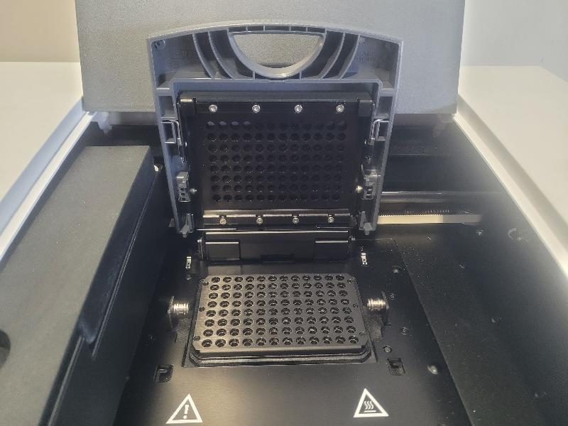Thermocycleur Agilent AriaDx Real Time PCR K8930AA_4