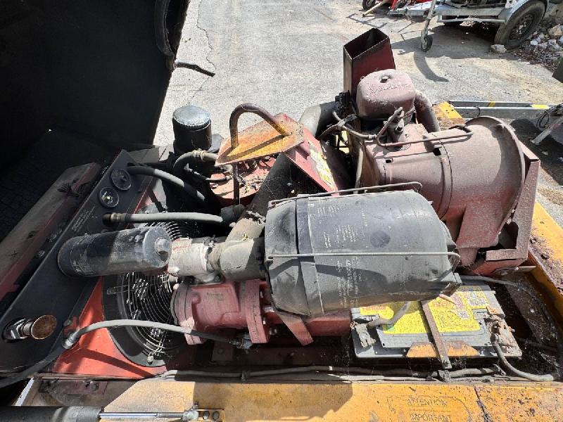 Atlas copco XAS30 Compresseur de chantier sur roues (NET DE TVA)_4