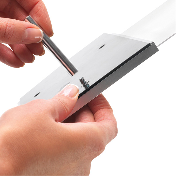 Porte-visuel Black-Line® 262 x 192 mm (portrait) Réf : 45101 - Design élégant et plexiglass antireflets_4