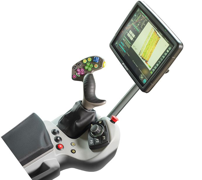 Machine à vendanger GM7.4 avec bennes inox de 1 300 l