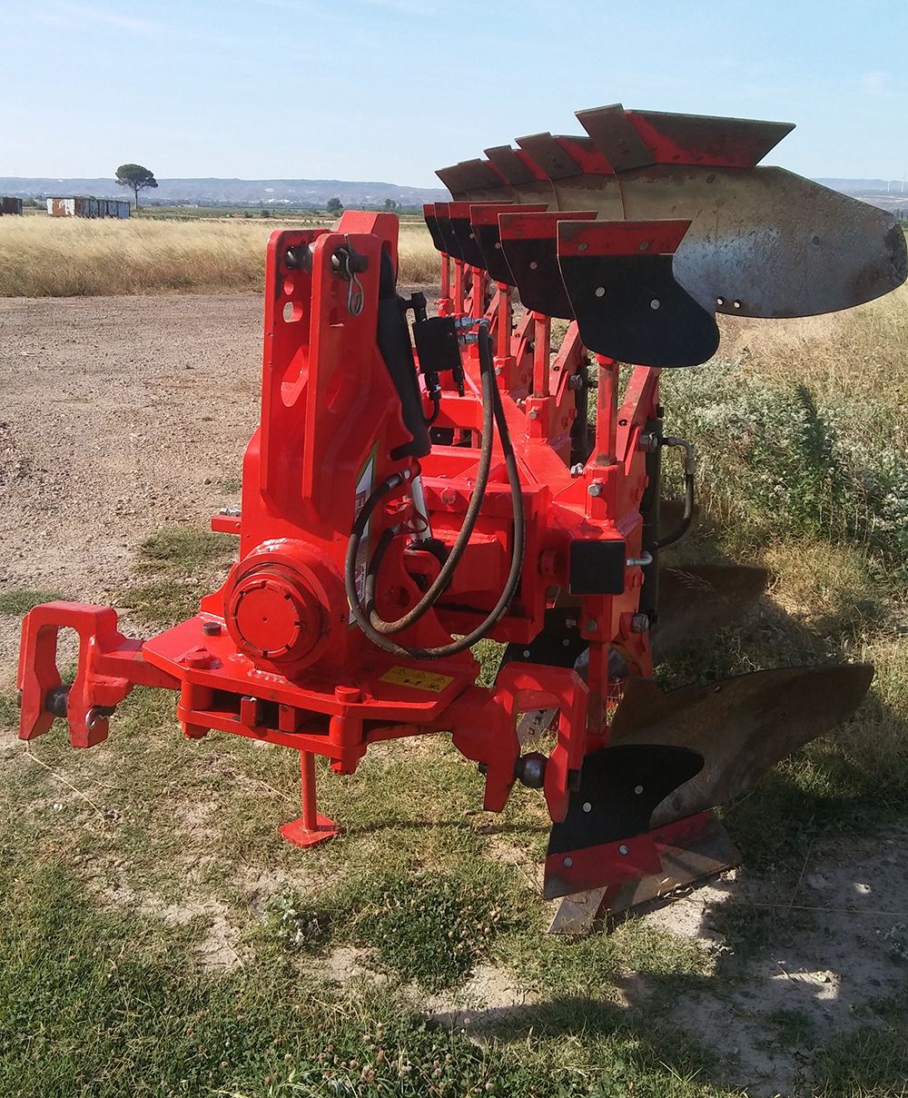 Rasetas - Charrue agricole Arados Fontan - Sécurité Non-Stop hydropneumatique - Distance entre corps 95 cm_4