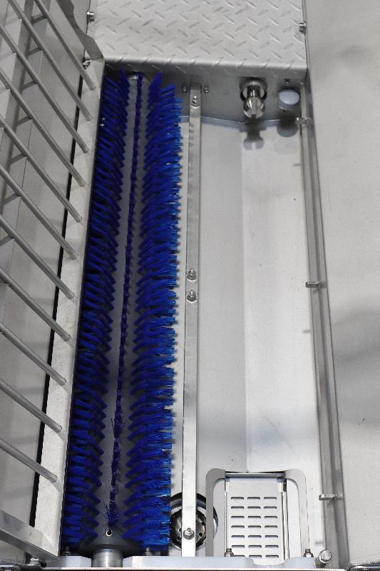 Combiné Hygiène GREENTECH - lave-semelles et désinfection des mains avec tourniquet tripode - Bobet Matériel_4