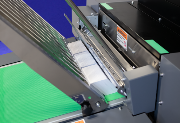 Plieuse en ligne DC-F100 - Compatible Duplo DC-618 et DC-648 - Finition automatisée avec capteur CCD_4