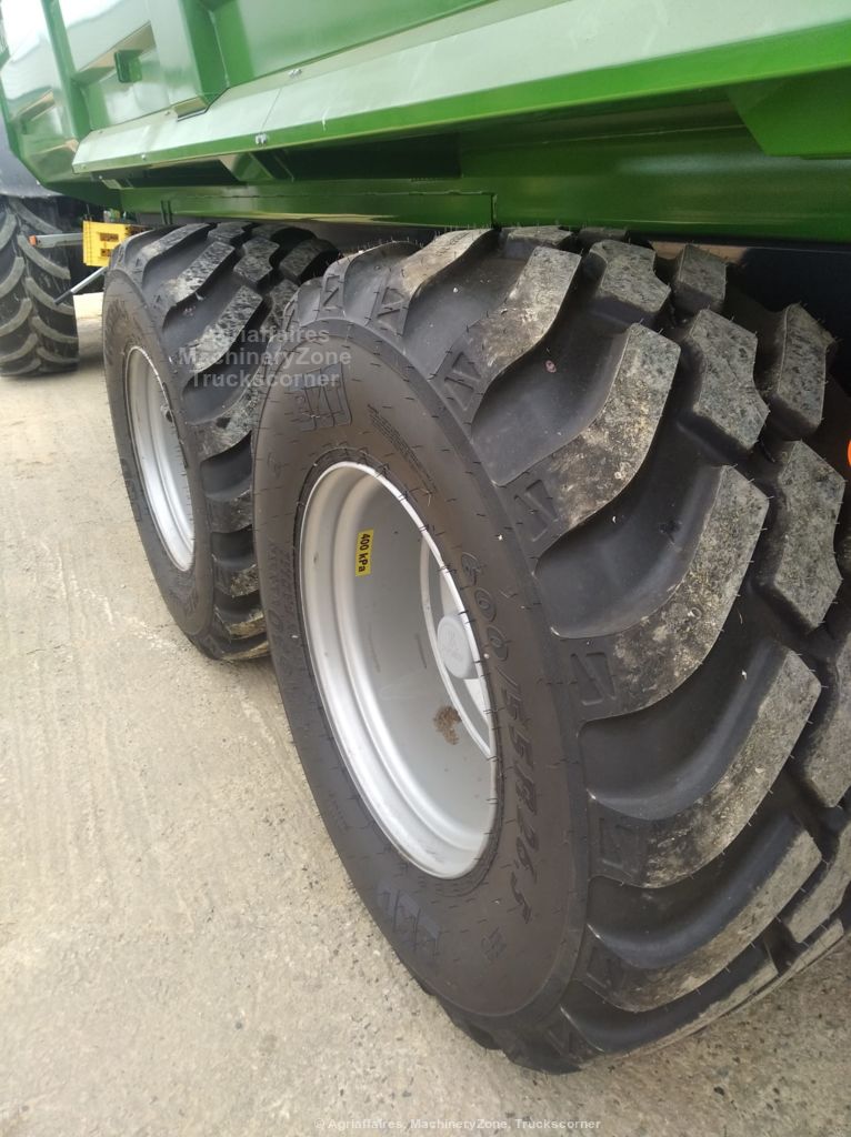 Benne agricole monocoque avec porte hydraulique essieu suiveur - PRONAR T6718FR_4