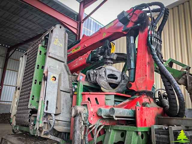 Broyeur de branche Mus Max avec grilles et couteaux affûtés