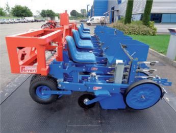 FPP Evolution triangulaire - Planteuse Ferrari - Écartement 49 cm - Plants racine nue et mottes coniques_4