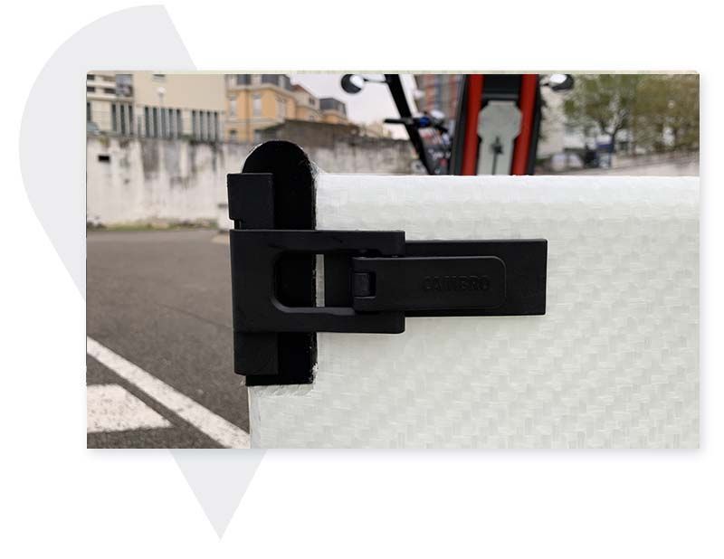 Triporteur avec ordinateur de bord multifonction et écran LCD