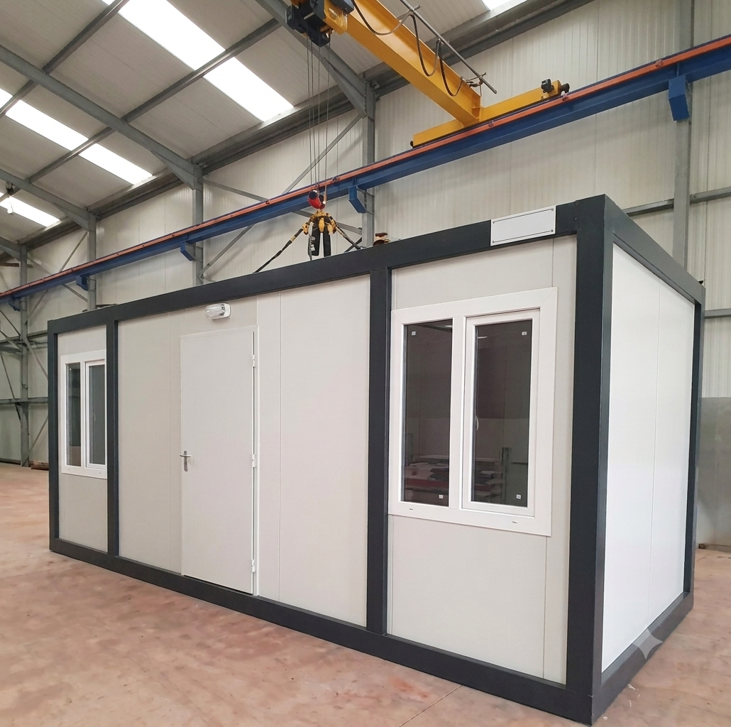 Espace bureau modulaire adapté aux besoins professionnels variés