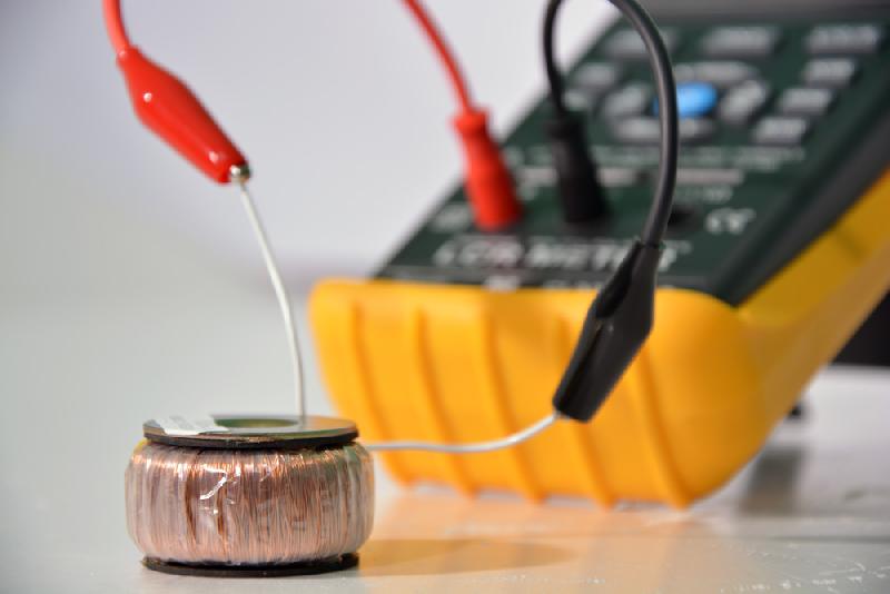 FI920RLC - Pont de mesures RLC portable avec fonction SmartCheck et palpeur frontal pour connexion directe_4