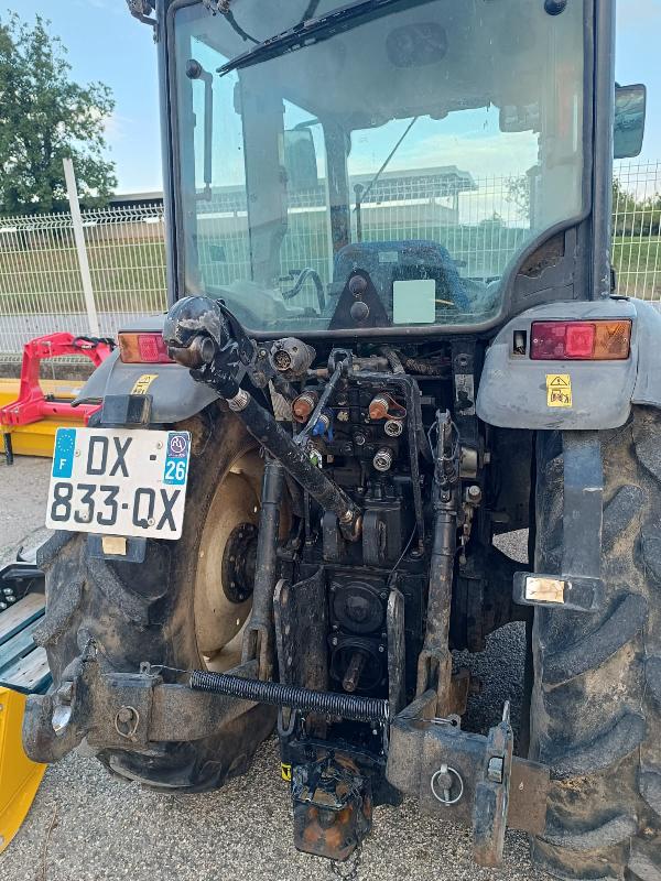 New Holland T4.75N - Tracteur viticole compact et polyvalent - 78 ch - Occasion bon état_4
