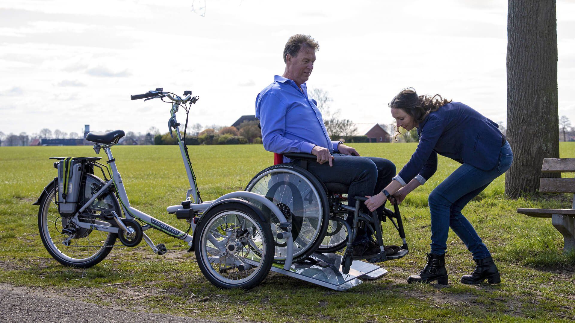 Triporteur Électrique pour Fauteuil Roulant - VeloPlus Van Raam - Stabilité et Assistance Électrique_4