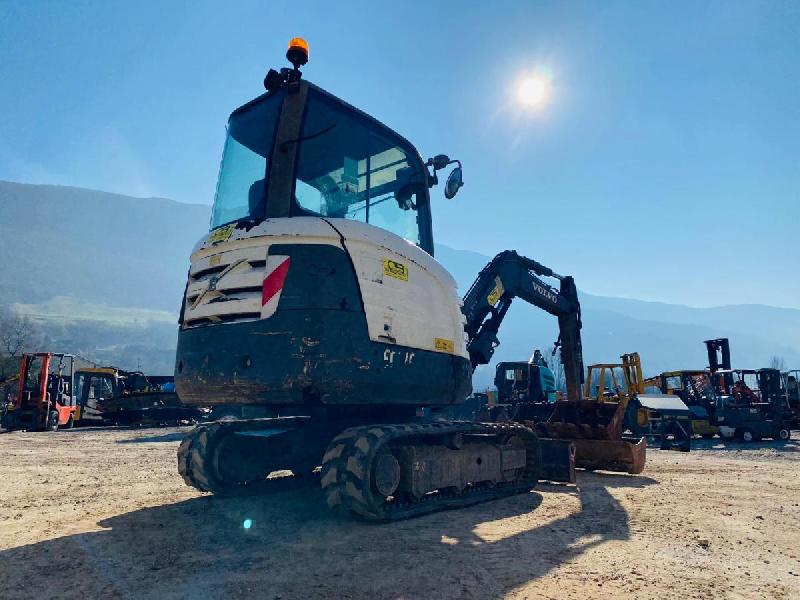 VOLVO mini pelle ec27c 2.8t_4