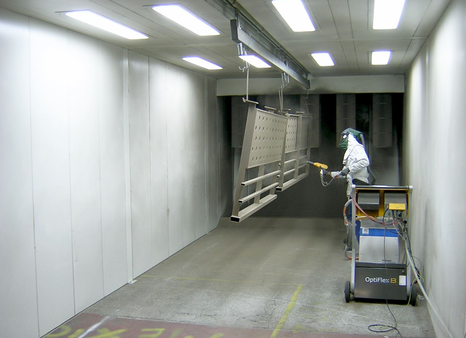 Équipement thermolaquage avec brûleur gaz modulant