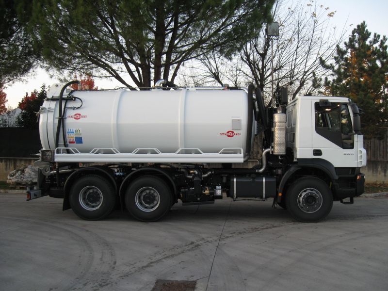 Cap vac camions aspirateurs - cappellotto - aspiration sous vide et transport des eaux usées_4