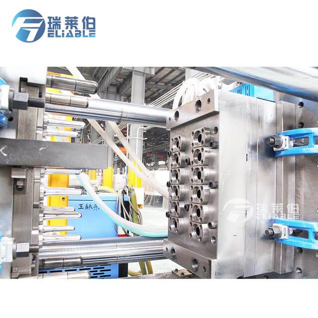 Rxf-218 - Presse à injecter plastique automatique 24 heures - Reliable Machinery_4