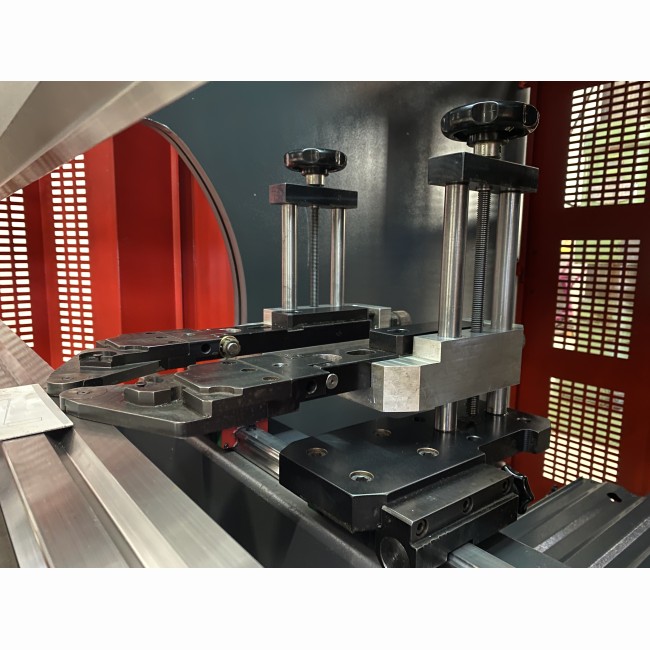 Presse plieuse  hydraulique à commande numérique - ADFORM - APHS-B 1254X40 - 7434_4