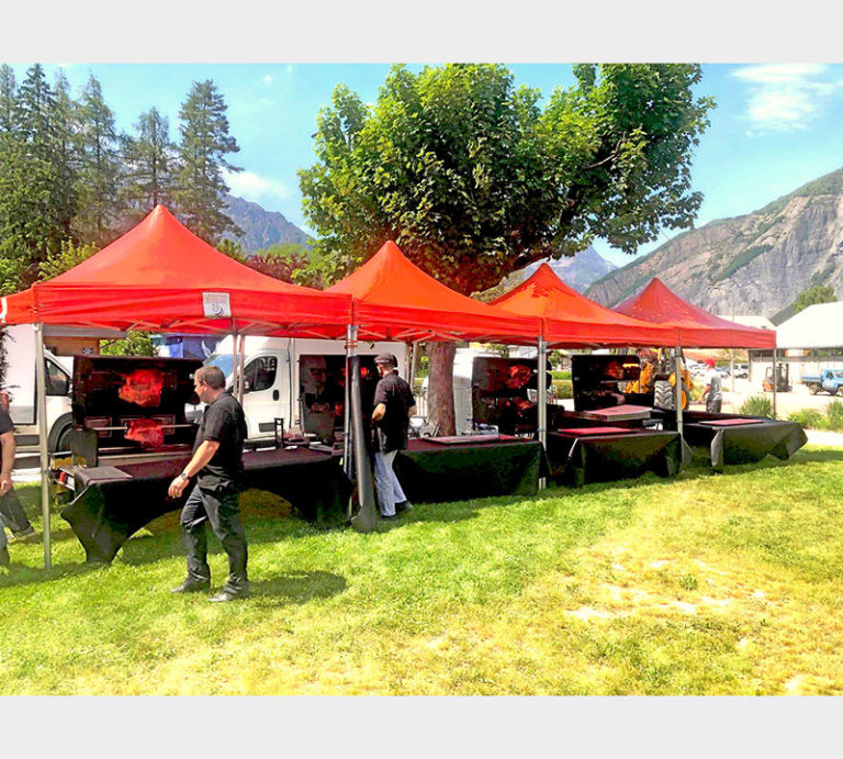 Barnum pliable robuste, lavable, facile à monter et à démonter de mobigrill, pour travailler confortablement à l'extérieur_4