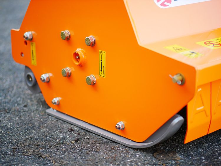 Rino-140-rev broyeur forestier - deleks - largeur de travail 1380 mm_4