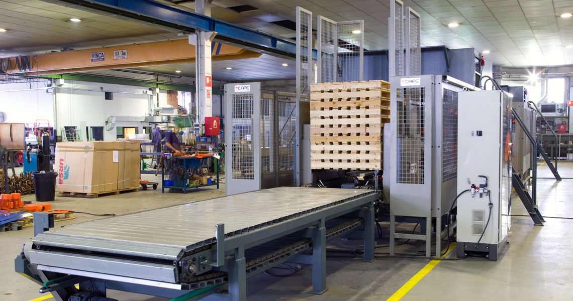 Tandem 1 - Machines pour palettes - Ligne de clouage continu - 4 et 2 entrées_4