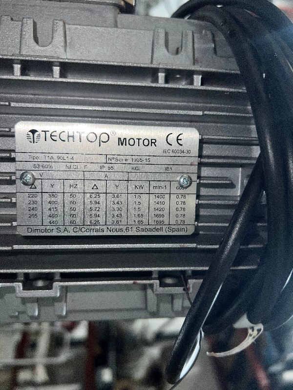 Cuve inox daosmaq d'occasion 300 litres avec agitation et chambre - référence : c8223_4