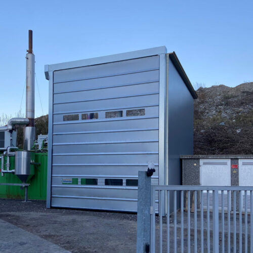 Porte à empilement rapide robuste VertiGO - grande résistance au vent - fermeture jusqu'à 22 m de largeur_4