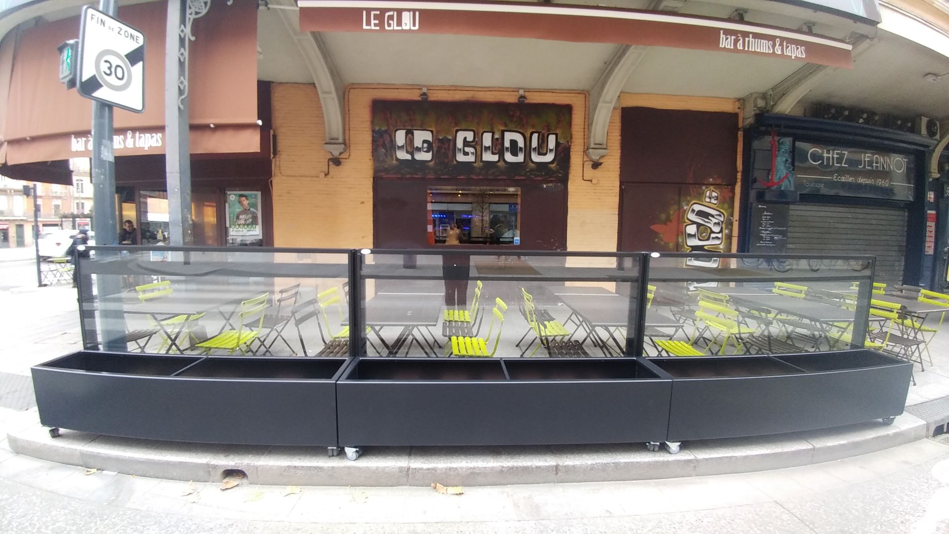 Paravent avec bac en acier zingué