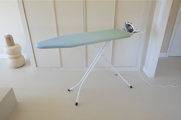 Table à repasser taille B -124 x 38 cm, pour fer vapeur Brabantia Soothing Sea UGS236006_4