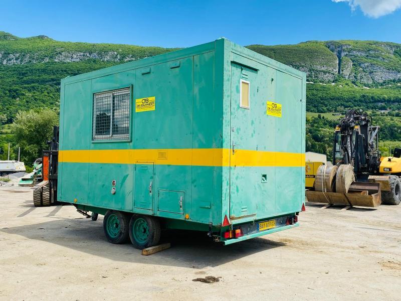 CABANE de chantier_4