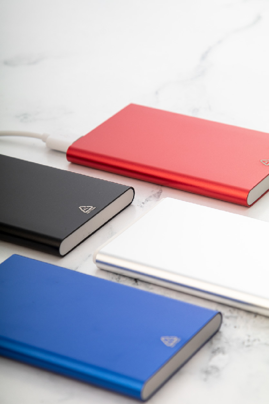 Power Bank - boîtier en aluminium recyclé - batterie 4000 mAh - ports USB et USB-C - couleur bleue_4