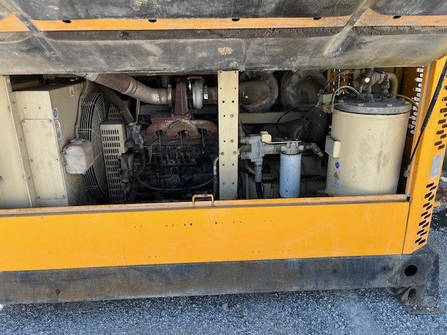 Compresseur de chantier Doosan - parfait état - secteur Lyon_4