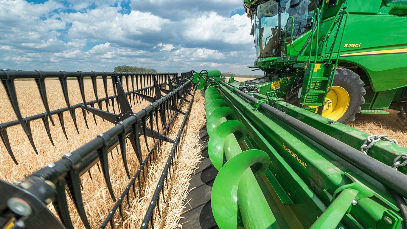 S780 moissonneuse-batteuse - John Deere - 402 kW / 547 ch - Moteur PowerTech PSS 13,5L et technologie mono-rotor_4