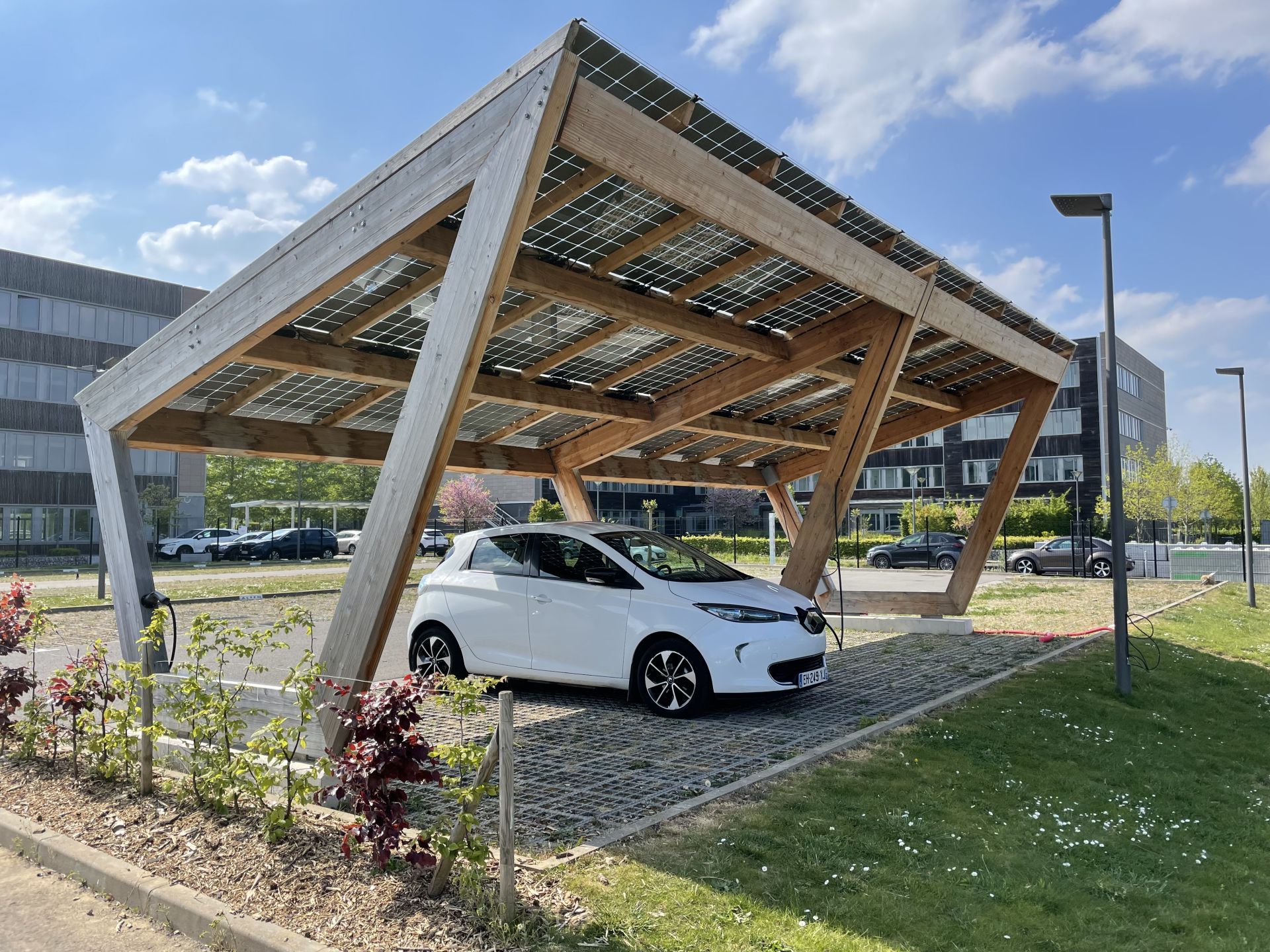 Ombrière photovoltaïque autoportée - TOSSO_0