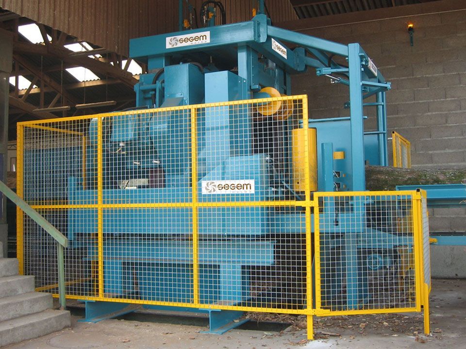 Écorceuse Segema - 11 000 à 13 000 kg - Très grande production et adaptable aux bois irréguliers_4