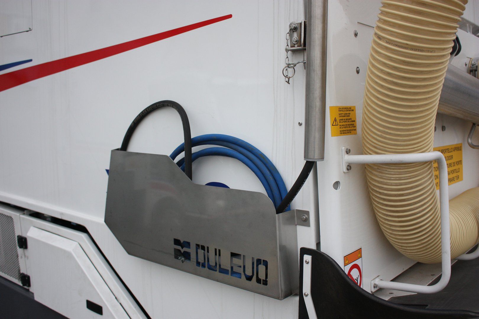 3000 Combi - Balayeuse de voirie Dulevo - 730 litres - Diesel - Rendement 19000 m²/h_4
